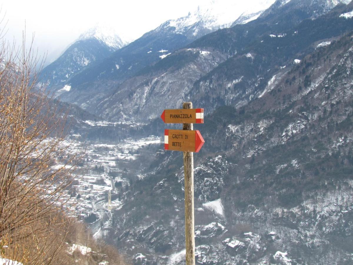 Foresteria B&B Vecchiascuola Pianazzola Chiavenna Exterior foto